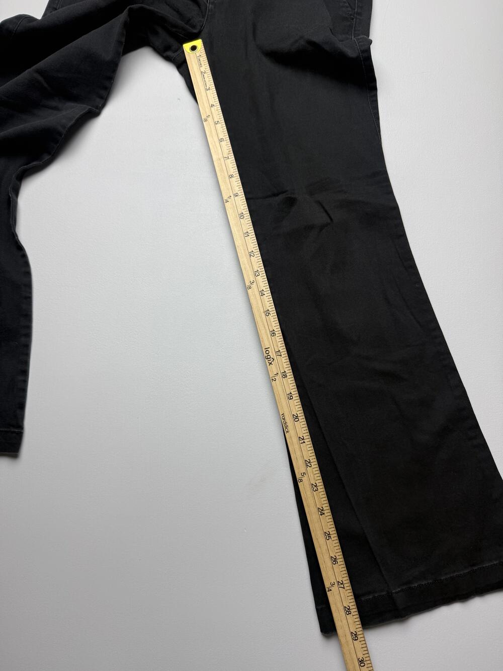 Arizona Jean Co. Pants Juniors 5 Short Gray Twill Chino Bootcut Stretch Casual - Picture 4 of 11